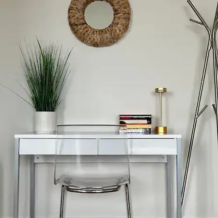 Apartment Centre Dockside - 2 Bed, 2 Bath Galway